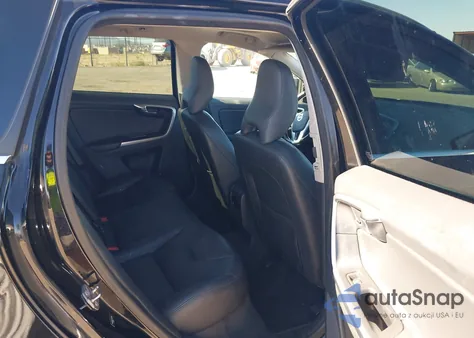 2015 Volvo Xc60 T5 Premier from USA, damaged, VIN YV440MDK2F2719927